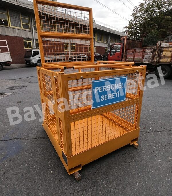 Forklift İnsan Taşıma Sepeti – Şantiyeler ve Depolar İçin Güvenli Erişim Çözümü