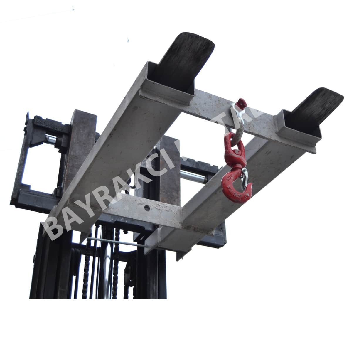 Forklift Çatal Kancası – Forkliftinizi Çok Yönlü Bir Kaldırma Sistemine Dönüştürün